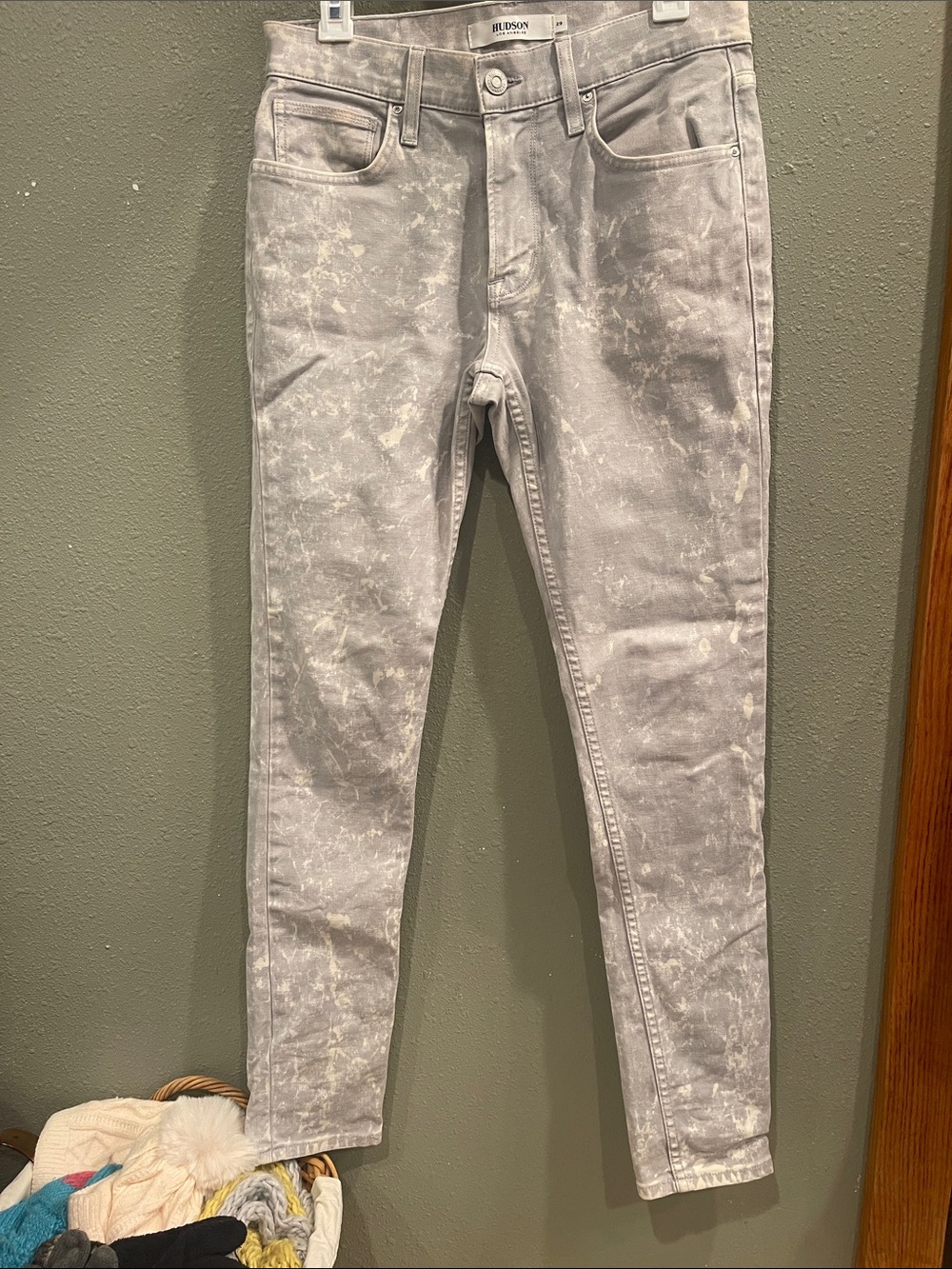 Hudson Jeans Light Grey Acid-Wash Skinny Jeans - Size 29